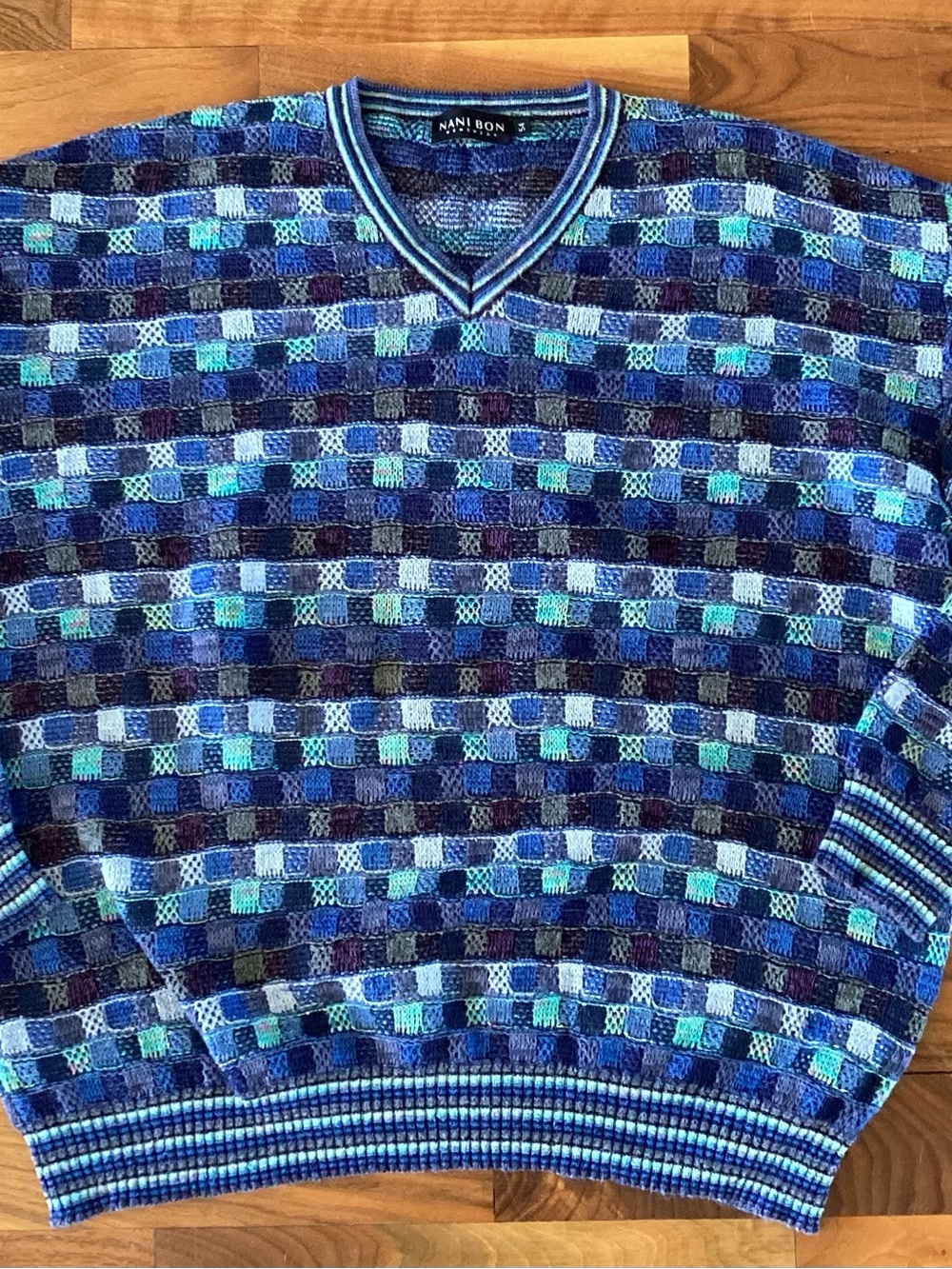 Vintage 90’s Men’s Blue Multi-Check V-Neck Sweater